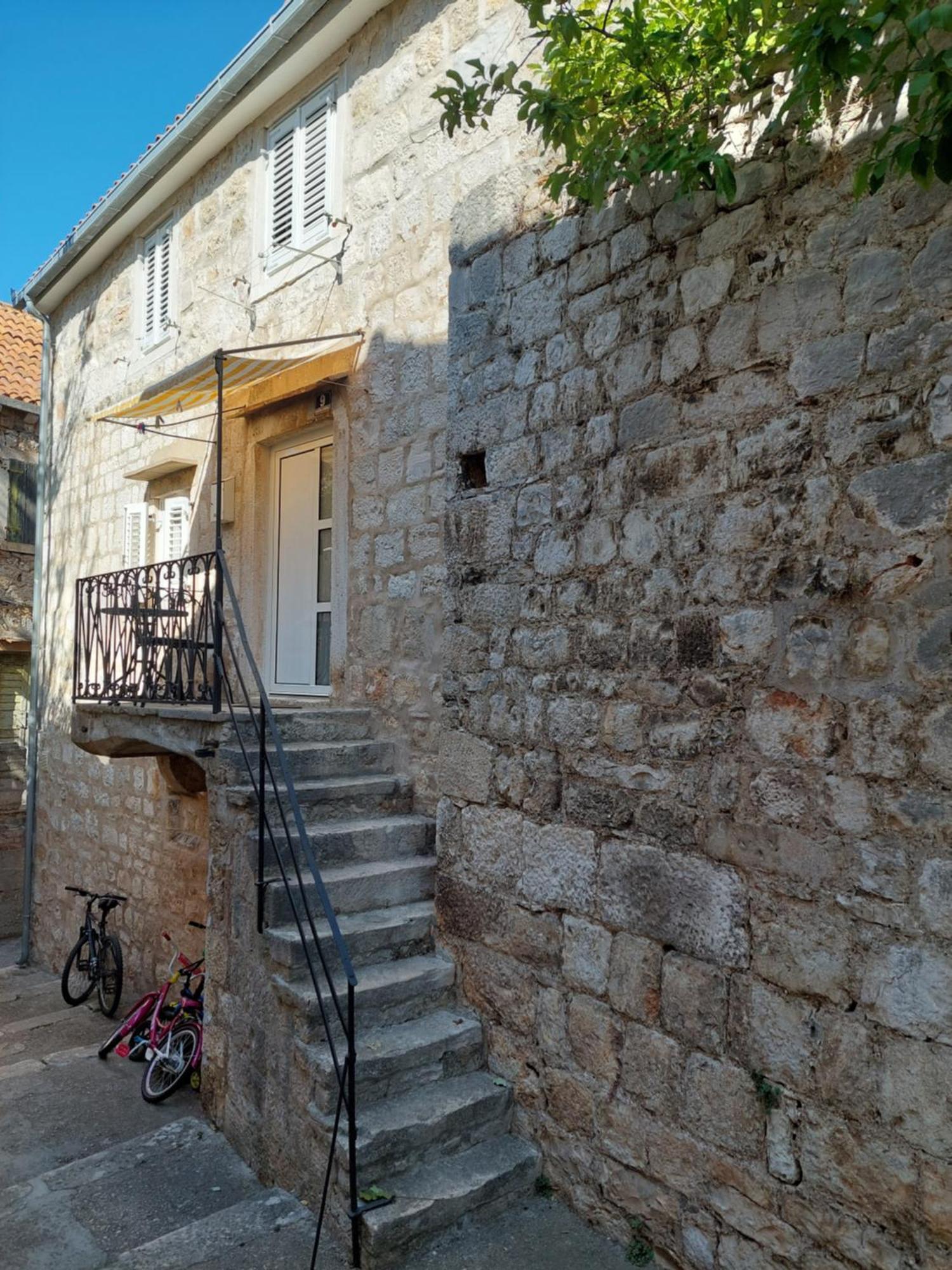 Ljubica apartman in historic center Vis Exterior foto